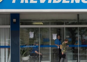 Agências do INSS abrem no fim de semana para atendimento presencial