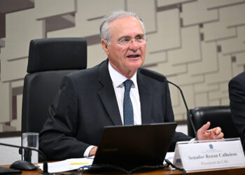 Cigarro eletrônico e passe livre estão entre 100 projetos prontos para votação na CAE