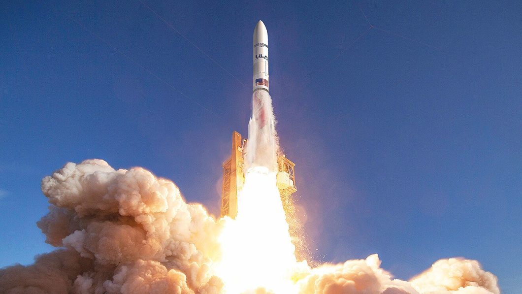 Imagem de um foguete decolando