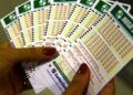 Mega-Sena acumula novamente e prêmio principal vai para R$ 63 milhões
