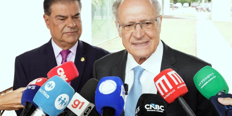 Mesmo paralisado, acordo Mercosul-UE será analisado pelo Congresso