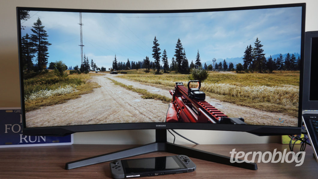 Samsung Odyssey G5 (Imagem: André Fogaça/Tecnoblog)