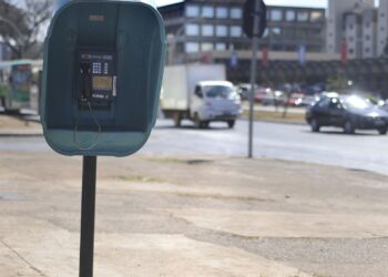 Orelhões serão extintos no país até o fim de 2028