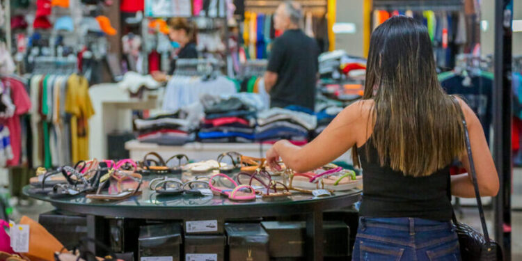 PECs do mandato de 5 anos e do fim da escala 6x1 podem ir a Plenário
