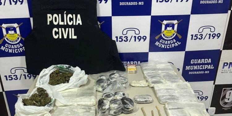 Polícia Civil e Guarda Municipal prendem em flagrante homem com 6kg de “dry” na rodoviária de Dourados