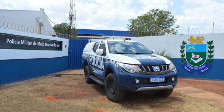 Polícia Militar conduz jovem por porte de droga para consumo pessoal em Sonora