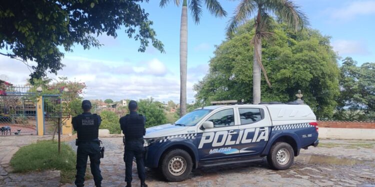 Polícia Militar intervém em conflito familiar com agressões e danos no Bairro Maria Leite