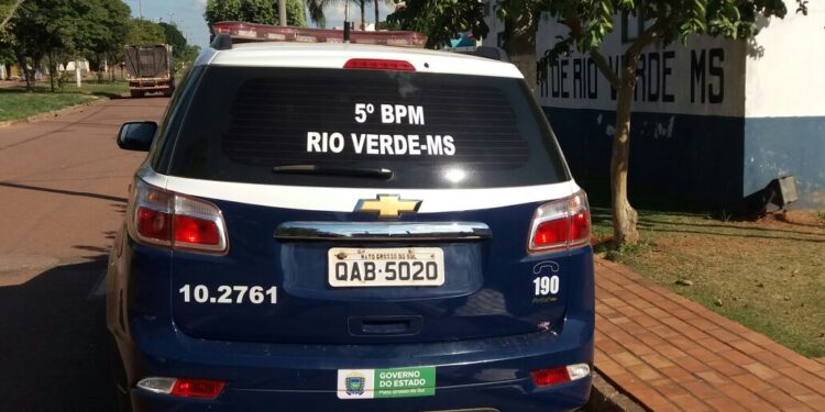 Polícia Militar prende homem por invadir residência em Rio Verde