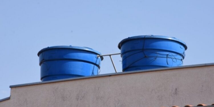 Projeto cria auxílio para famílias sem acesso a armazenamento de água