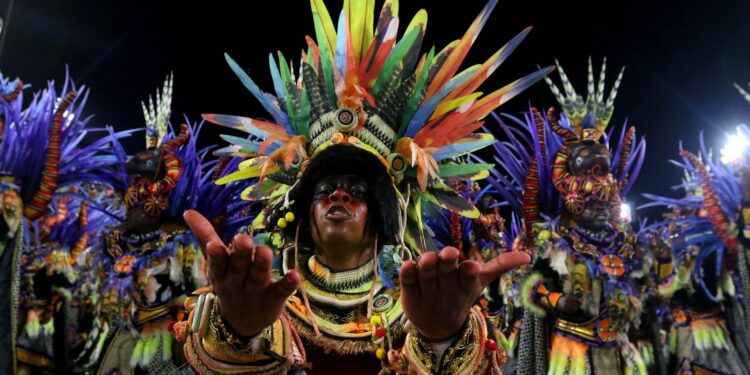 Rio de Janeiro é o destino preferido dos turistas para o Carnaval