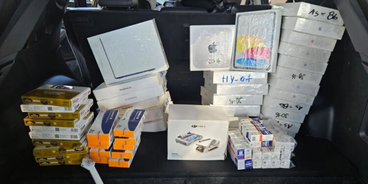 Policial militar é preso com carga de canetas emagrecedoras na BR-060