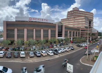 Investigados por mortes em hospital do DF são jovens iniciantes na Saúde