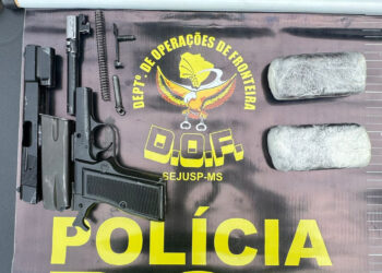 Adolescentes são flagrados pelo DOF transportando drogas e arma em Ponta Porã