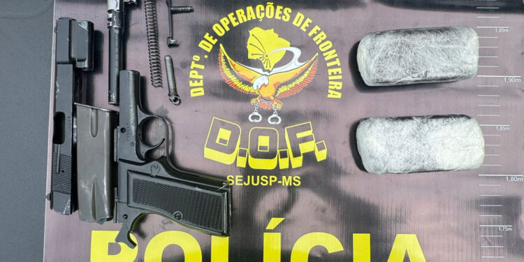 Adolescentes são flagrados pelo DOF transportando drogas e arma em Ponta Porã