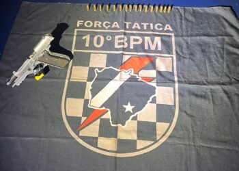 Homem é detido após ameaçar ex-companheira com pistola