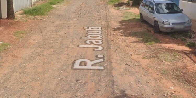 Vizinho é preso após enviar imagens íntimas a adolescente