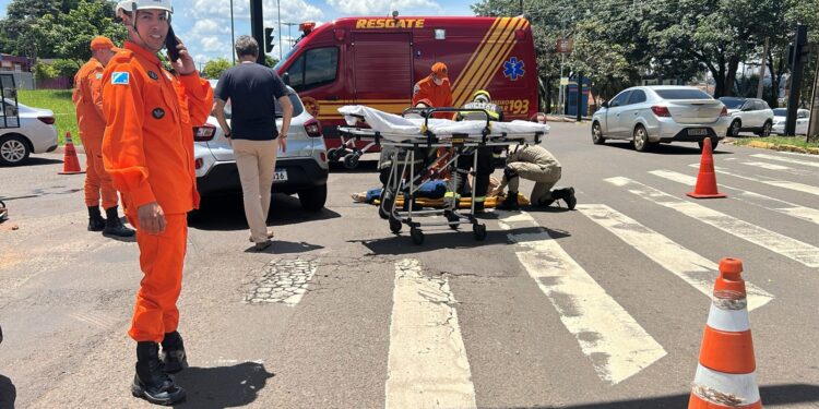 Motorista entra em pânico após acidente na Duque de Caxias