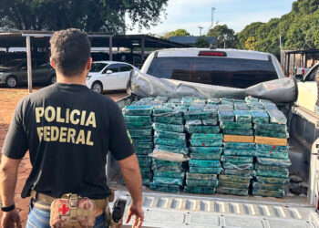 PF apreende 745 kg de cocaína escondidos em ônibus em Campo Grande