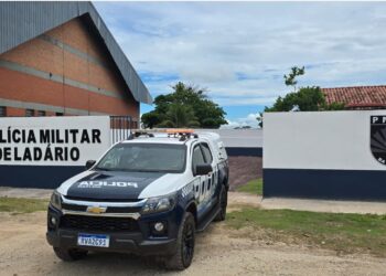 Polícia Militar atende ocorrência de violência doméstica e conduz autor à Delegacia em Ladário.