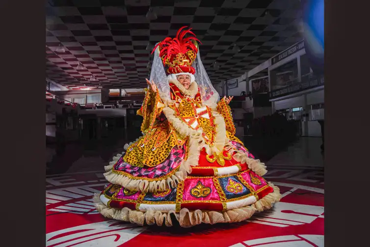 Rio de Janeiro (RJ), 03/02/2026 – Fantasia da ala de baianas do Salgueiro para carnaval de 2026
Fotos: Ygor Gusmão/GRES Acadêmicos do Salgueiro