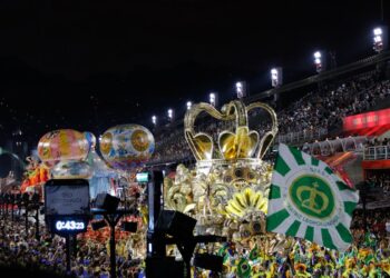 Cidade do Rio terá movimento intenso, com até oito milhões de foliões
