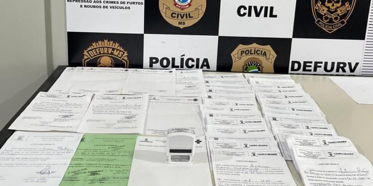 Polícia Civil prende suspeito de tentativa de latrocínio e descobre esquema de venda de atestados falsos