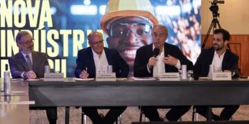 Alckmin e Mercadante apresentam investimentos do Nova Indústria Brasil