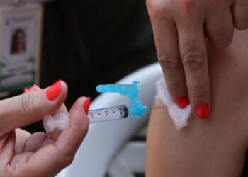 Anvisa aprova nova indicação terapêutica para vacina contra o HPV