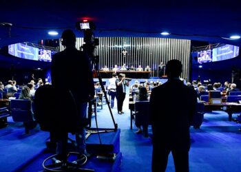 Aprovado requerimento de sessão para comemorar os 30 anos da TV Senado