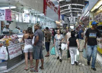 CCJ da Câmara dos Deputados vai discutir fim da escala 6x1