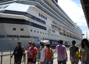 Carnaval 2026: cruzeiros devem atrair 40 mil pessoas no Brasil