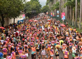 Carnaval: veja programação dos blocos de rua neste sábado no Rio