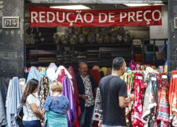 Governo projeta PIB de 2,3% e inflação de 3,6% para 2026