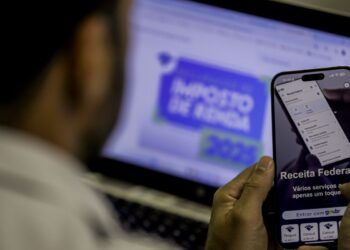 IR: trabalhador receberá mensagem para conferir contracheque