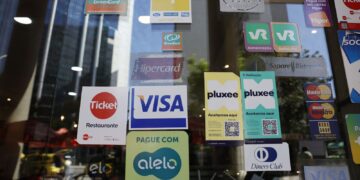 Justiça de SP mantém novas regras do vale-alimentação, informa AGU