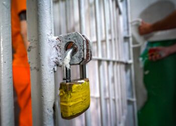 Justiça decreta prisão de suspeito de matar professora em Porto Velho