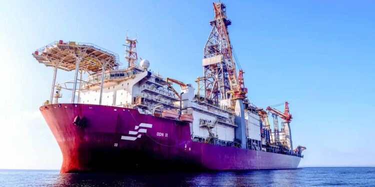 Petrobras autuada por vazamento que ameaça ecossistema da Foz do Amazonas