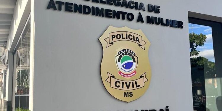 Polícia Civil prende homem por lesão corporal, cárcere privado e ameaça contra companheira em Naviraí
