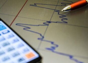 Prévia da inflação fica em 0,84% em fevereiro, diz IBGE