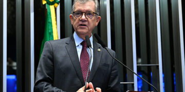 Primeira PEC de 2026 busca gerar empregos e reduzir informalidade