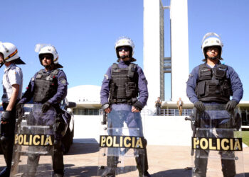 Projeto autoriza PMs e bombeiros reformados a voltarem à ativa