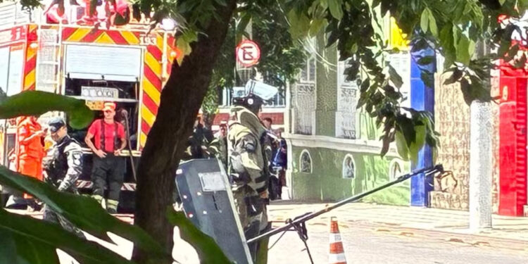 Homem Bomba é detido em ônibus no Centro de Manaus