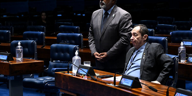 Senado fará sessão de debates no Plenário sobre feminicídio