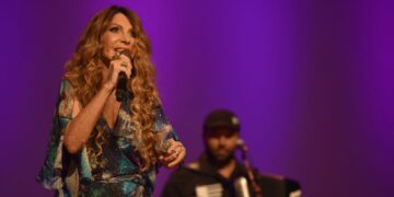 TV Brasil exibe show acústico para comemorar 75 anos de Elba Ramalho
