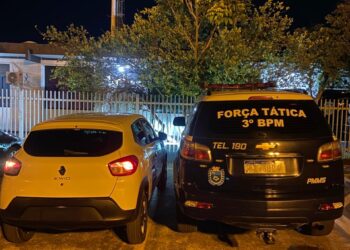Força Tática recupera carro furtado em Dourados
