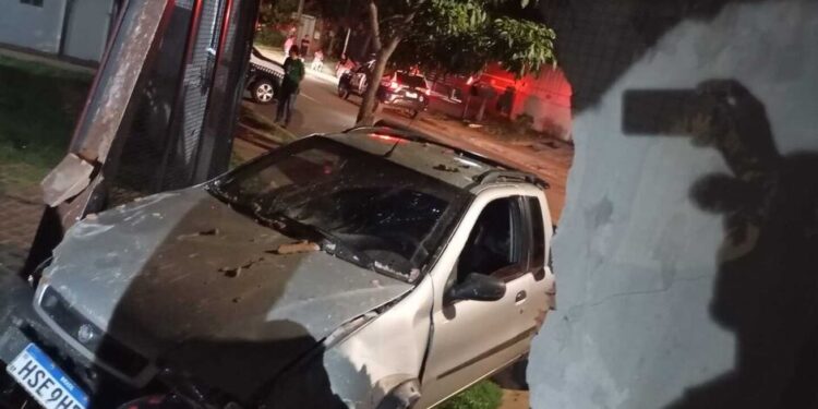 Motorista embriagado causa acidente em Campo Grande