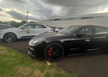 Líder do tráfico é preso com Porsche de R$ 1 milhão