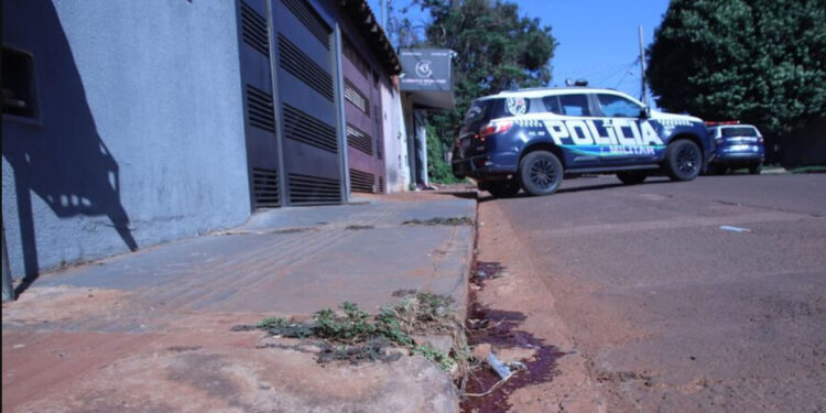 Homem é alvo de tiros à luz do dia em São Conrado