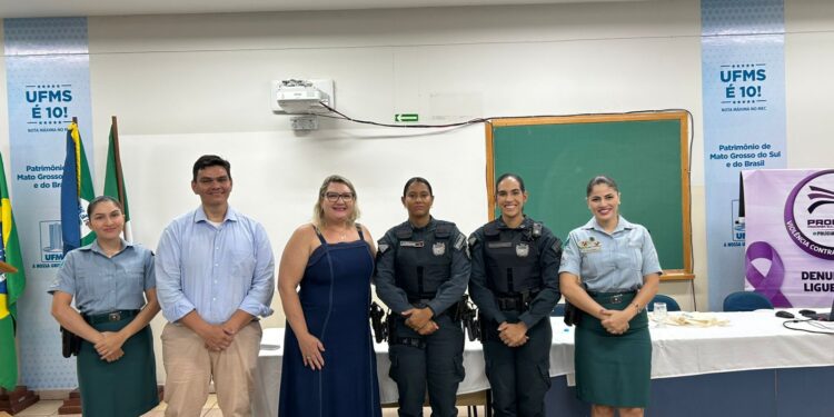 Polícia Militar participa de ciclo de debates sobre enfrentamento à violência contra a mulher em Coxim