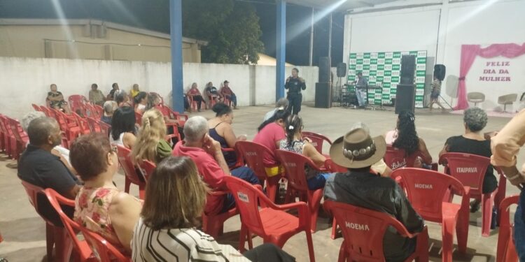Polícia Militar realiza palestra sobre violência doméstica durante a Operação Thémis em Pedro Gomes